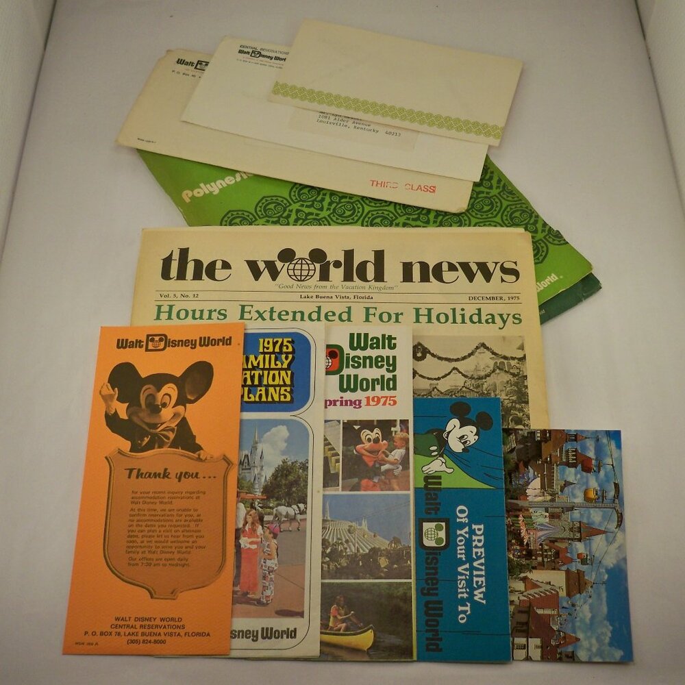 Disney World Brochure, flyer, Newspaper, Other 1975 Vintage *Ephemera